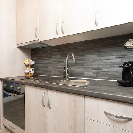 F & B Collection - For 4 Apartment *